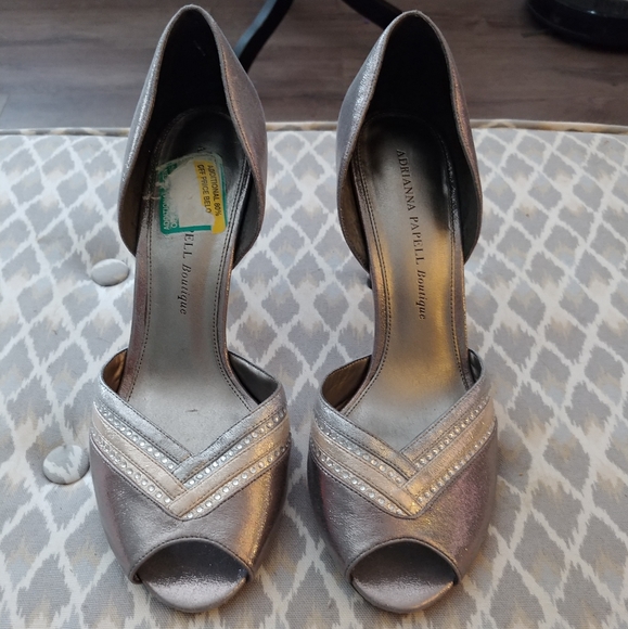 Adrianna Papell heels
